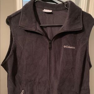 Columbia vest